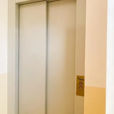 T1 Perto Da -the Pi House נאזרה